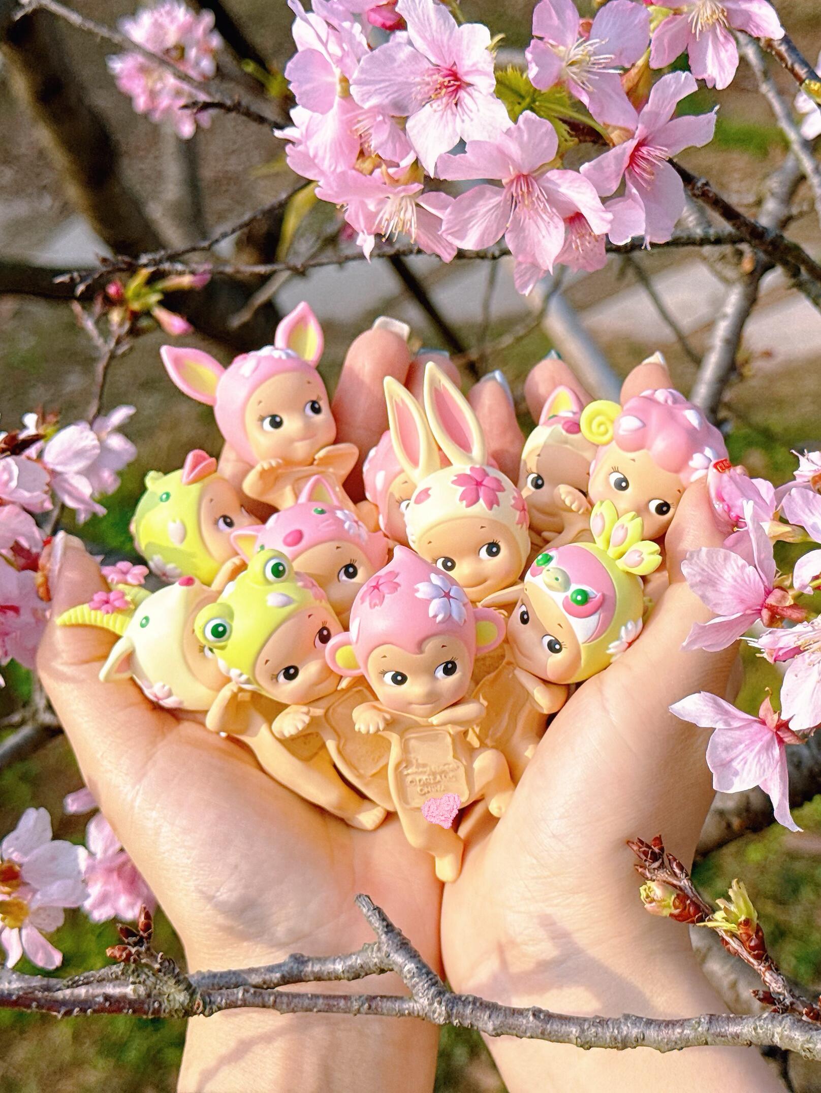 sonny angel cherry blossom hippers whole set on hands