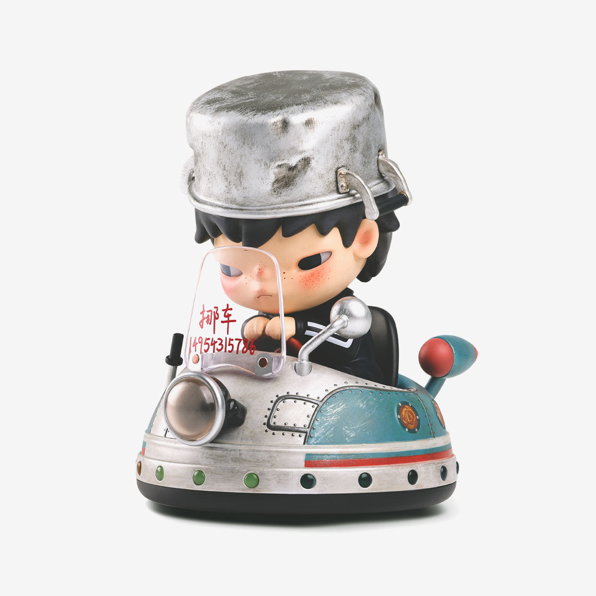 THE UFO CHASER Hirono x Journey to the West Figure