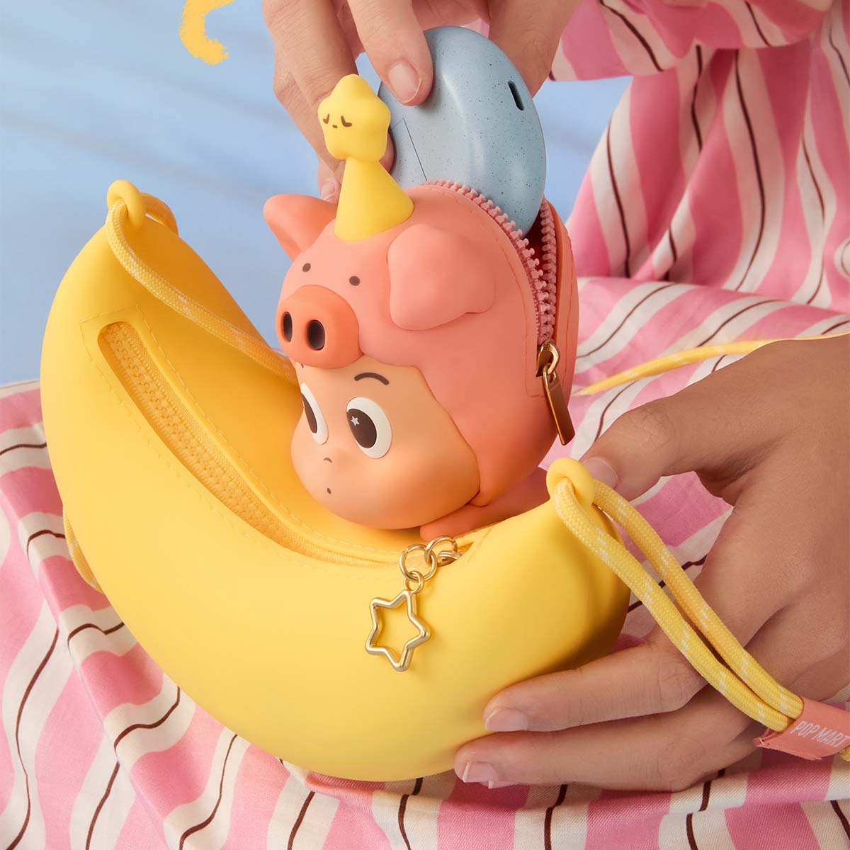 POP BEAN Pajama Party Twinkle silicone crossbody bag