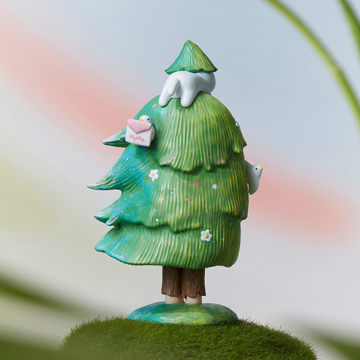 Nyota Love Comes with the Wind Figure