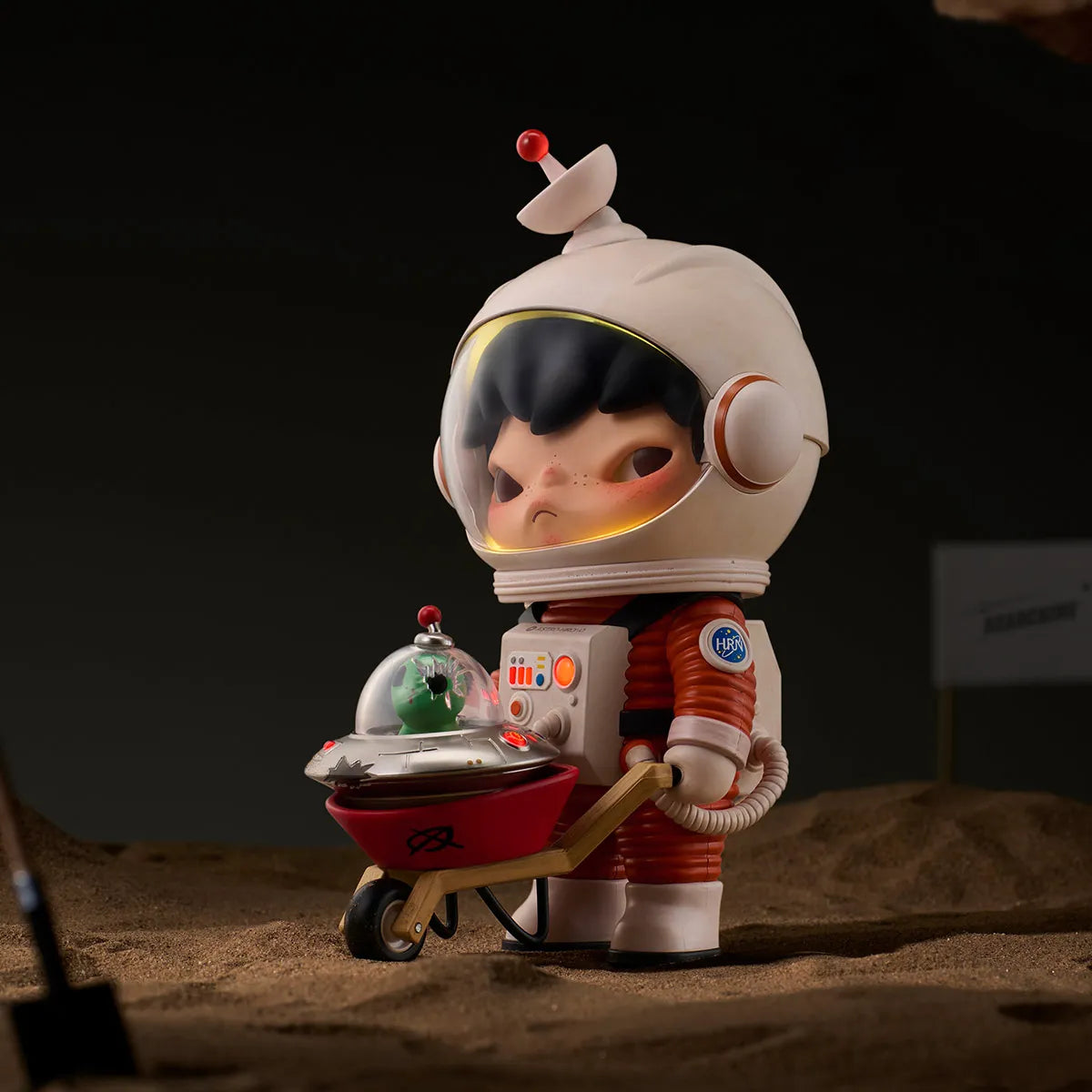 Hirono Search for Alien Figure – POP MART