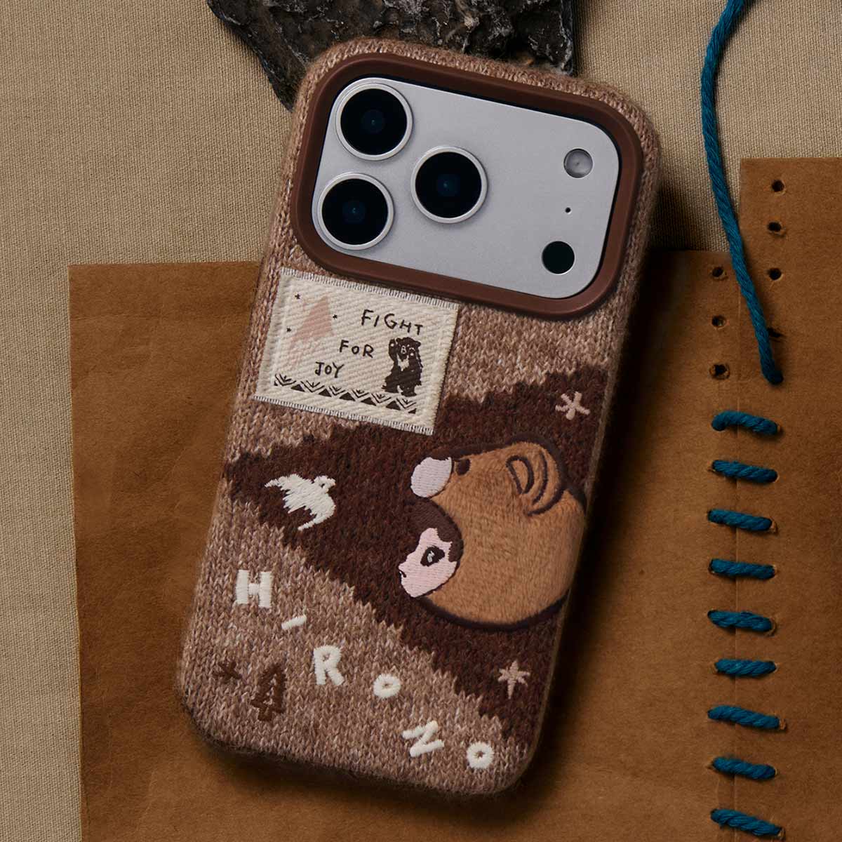 Hirono Road Journal Series-Knitted Phone Case
