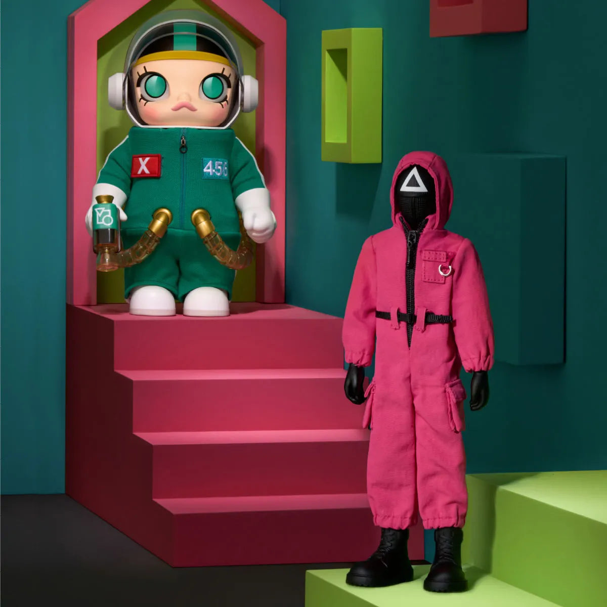 POP MART MEGA SPACE MOLLY 400% + Action Figure Squid Game Set