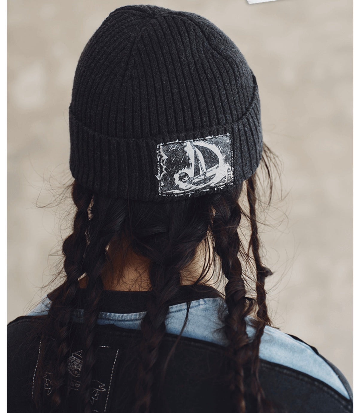 Hirono Living Wild Sea Polar Song Graphic Patch Beanie