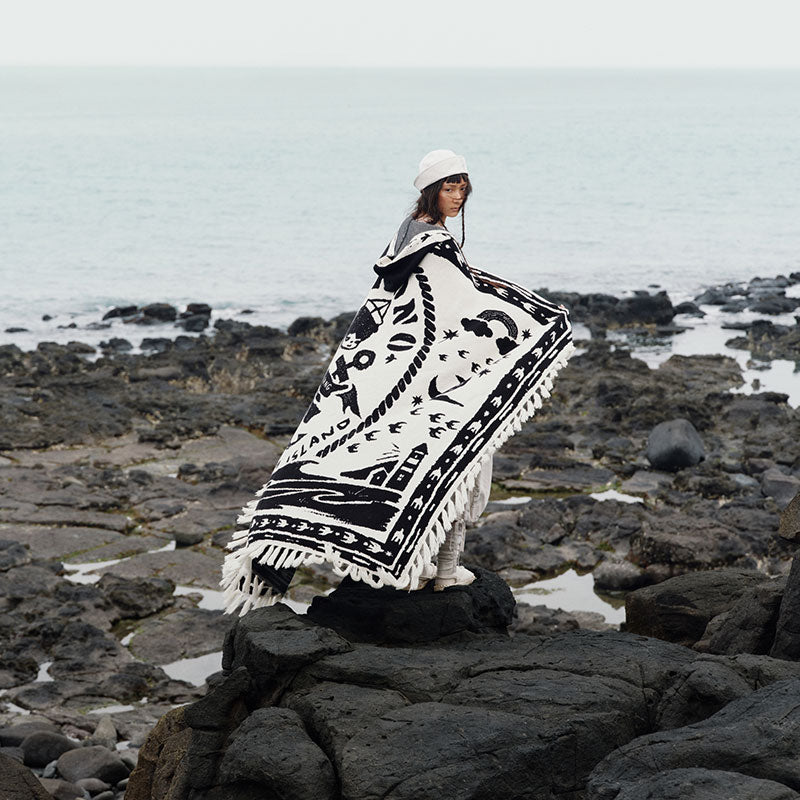 POP MART Hirono Living Wild – Freedom Island Cloak Blanket