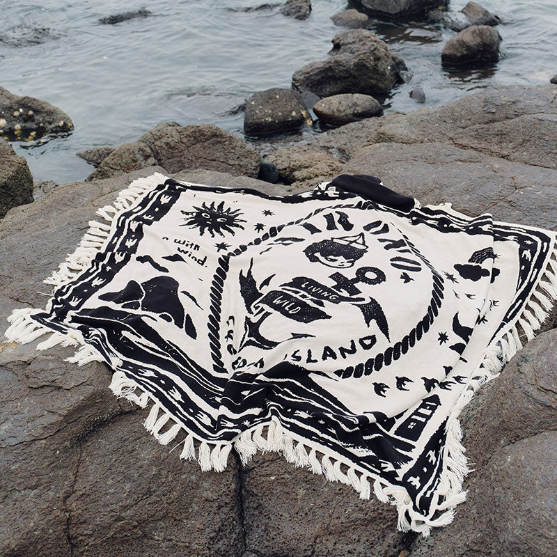 POP MART Hirono Living Wild – Freedom Island Cloak Blanket