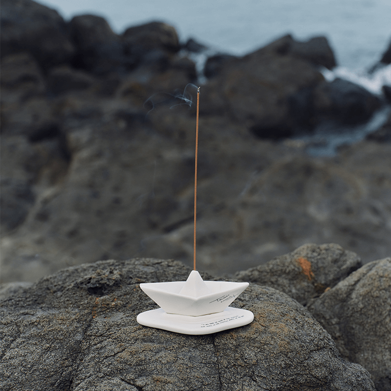POP MART Hirono Unknown Journey Ceramic Incense Holder