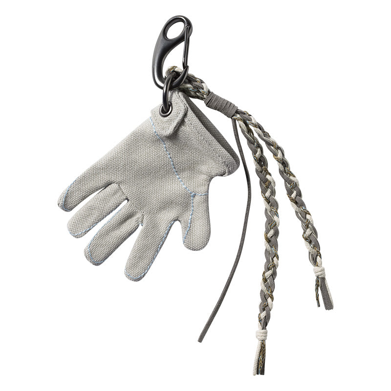 Hirono Whistle Victory in Hand Pendant