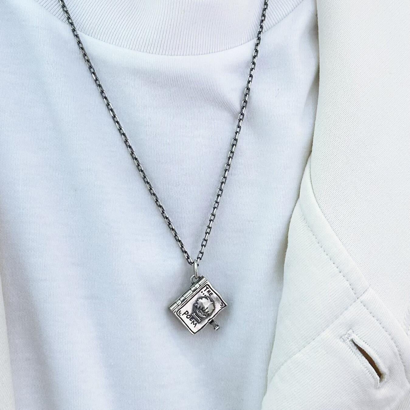 Hirono Vintage Poem Necklace