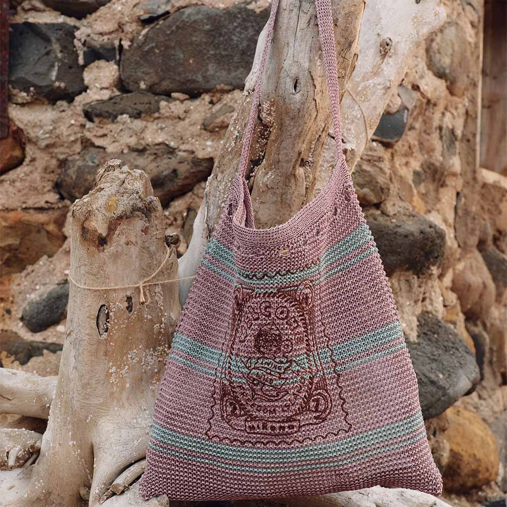 POP MART Hirono Living Wild Freedom Island Paper Yarn Woven Bag