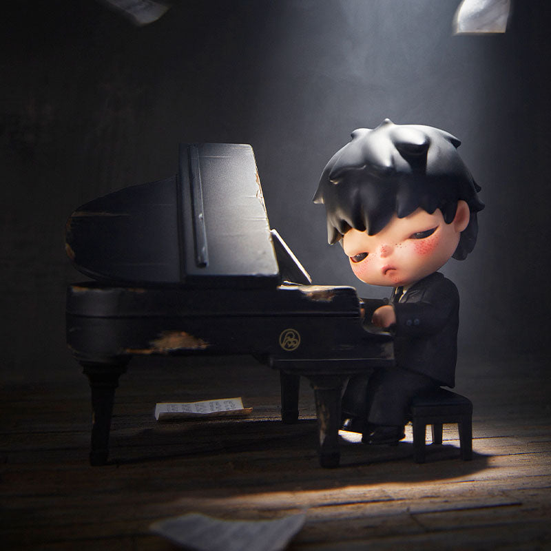 POP MART Hirono The Pianist Figurine