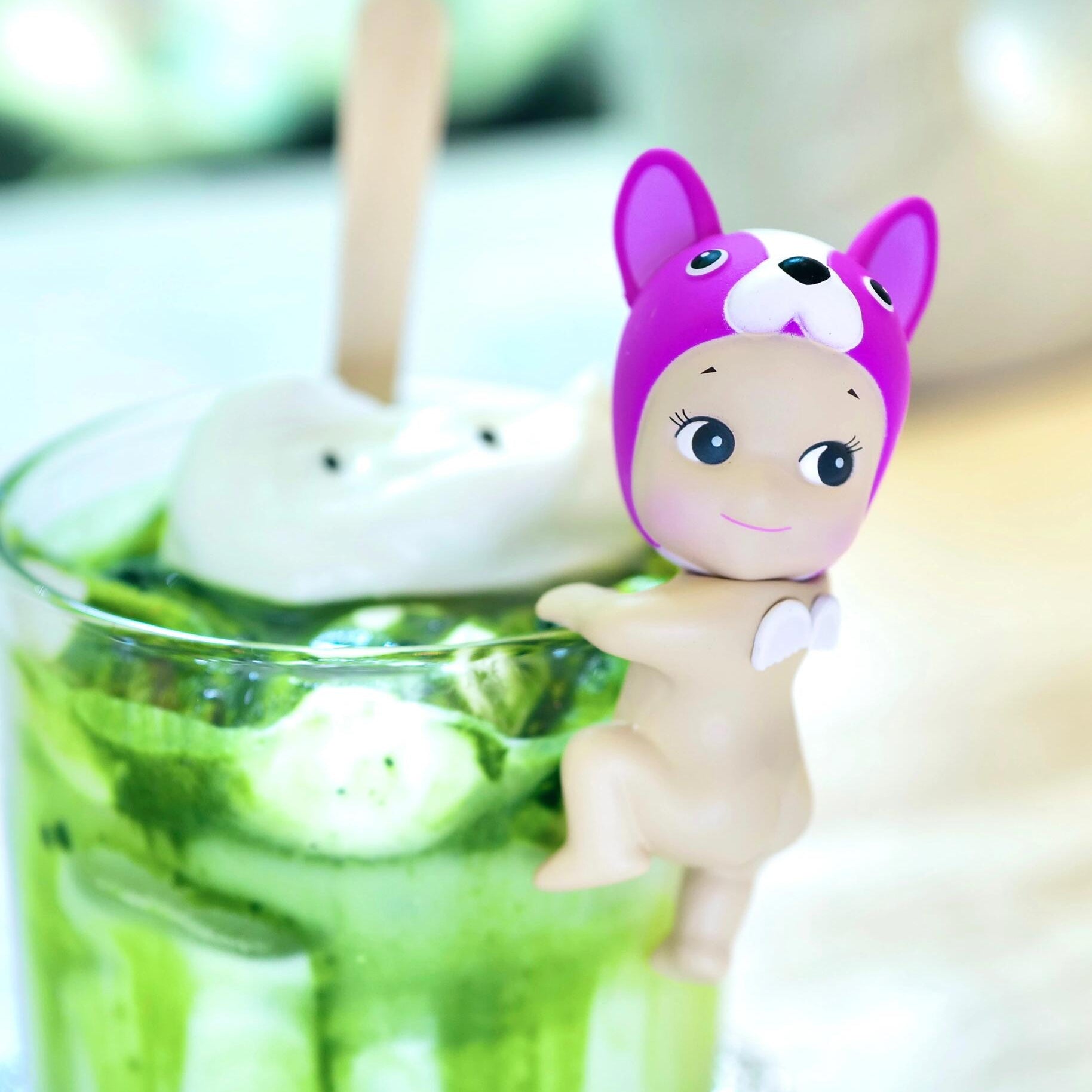 Sonny Angel Hippers Looking Back Series