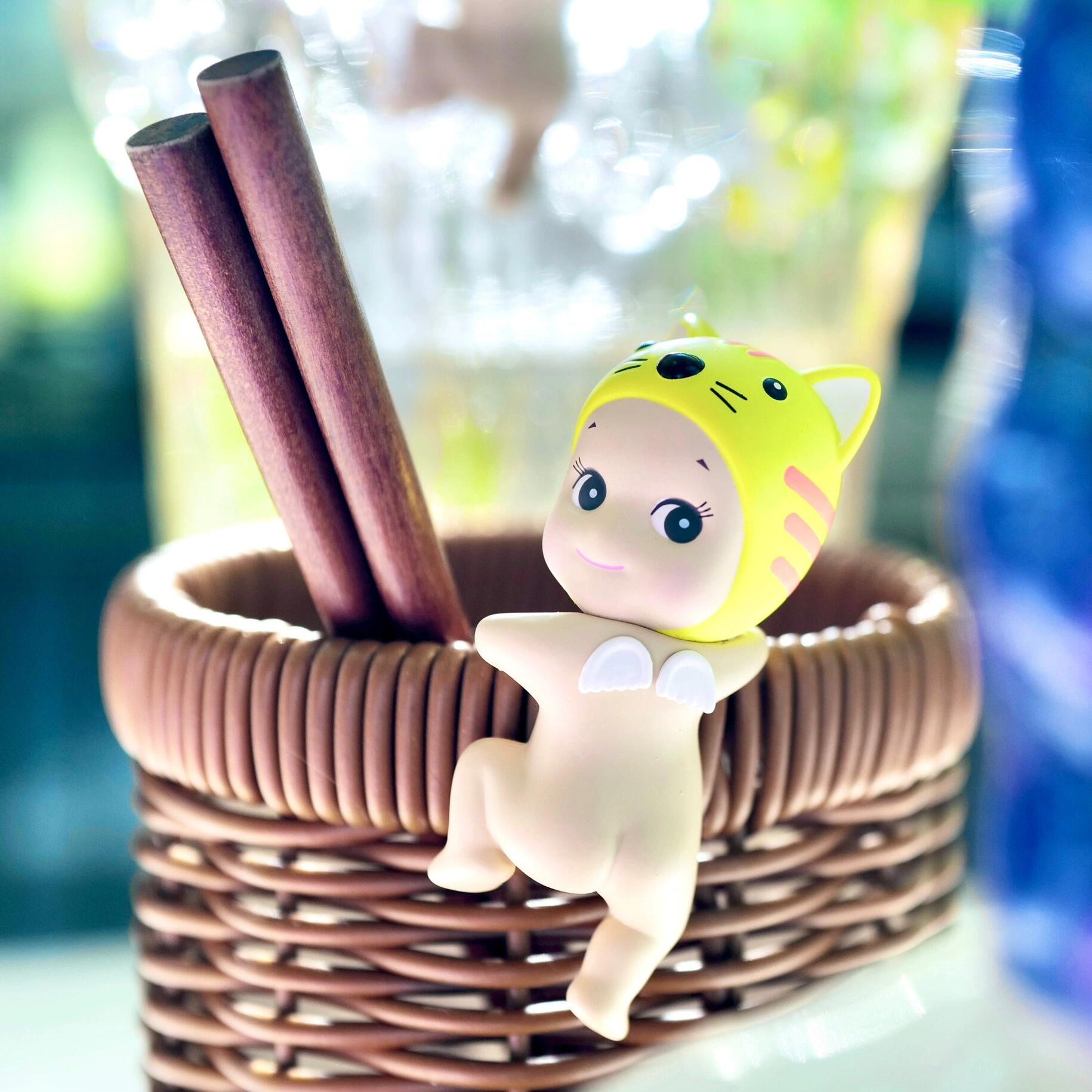 Sonny Angel Hippers Looking Back Series