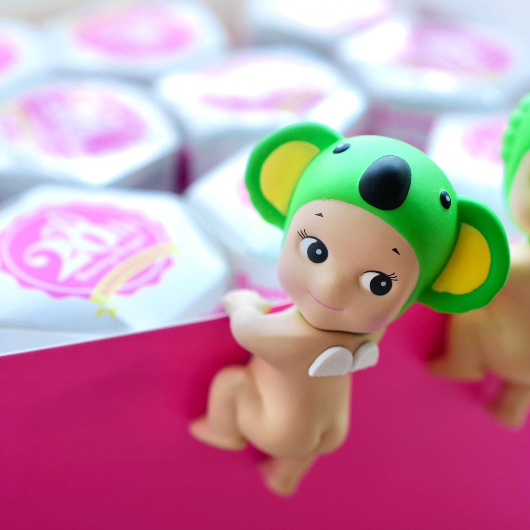 Sonny Angel Hippers Looking Back Series