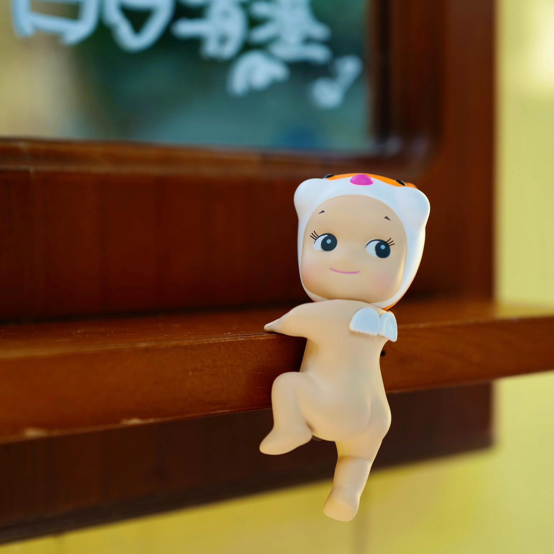 Sonny Angel Hippers Looking Back Series