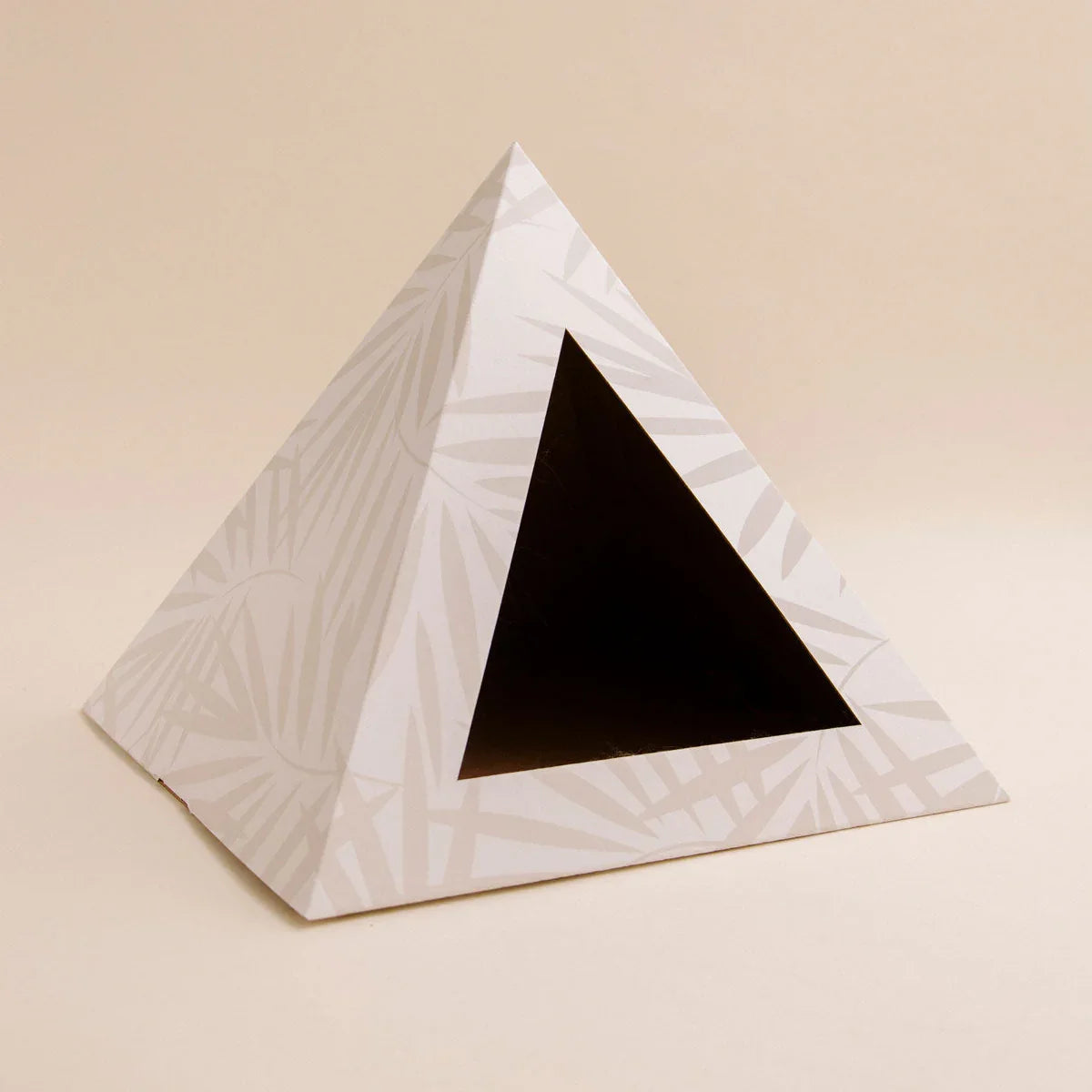 'Neutral Palm' Cardboard Cat Pyramid
