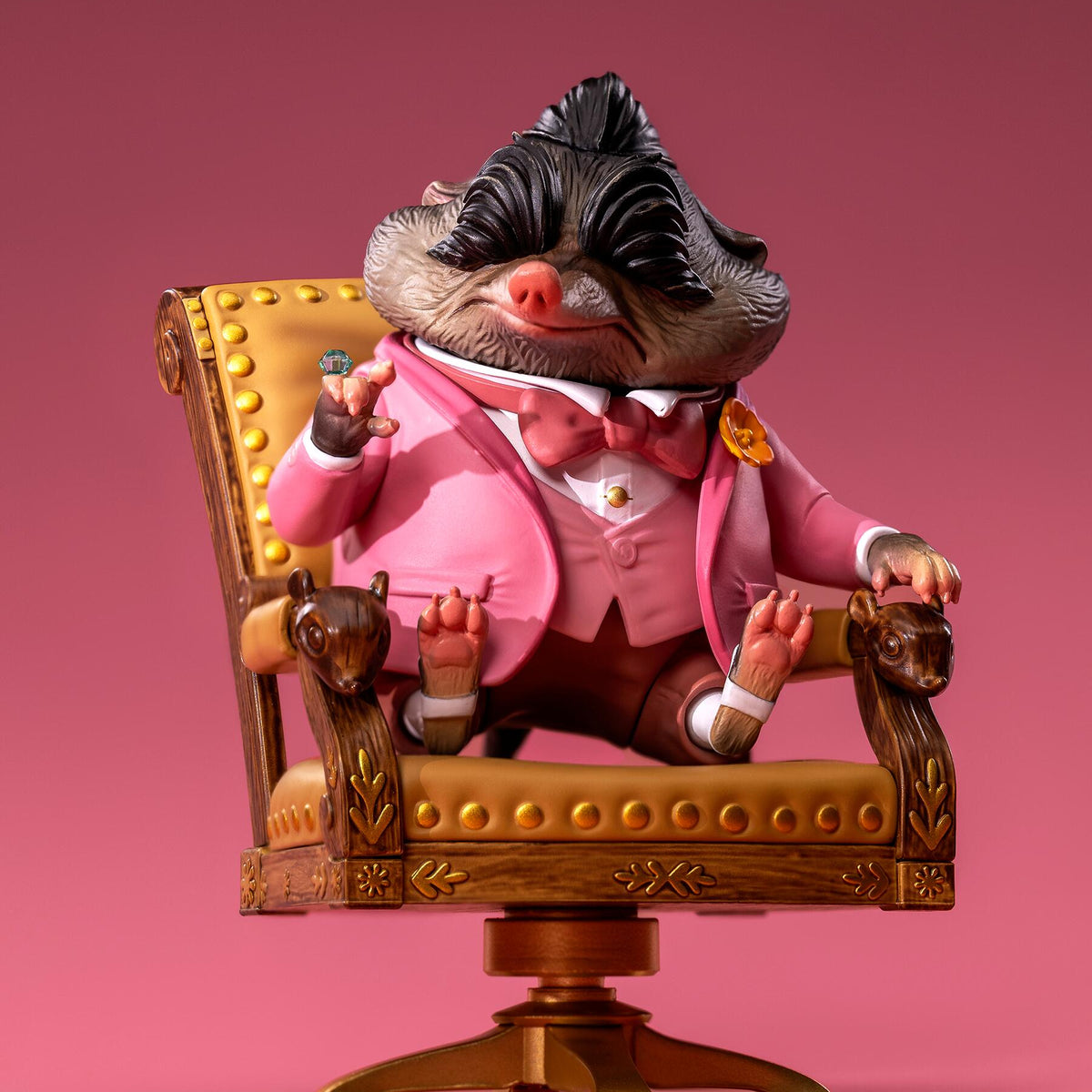 GONG Zootopia 2 Mr. Big pink suit action figure detail