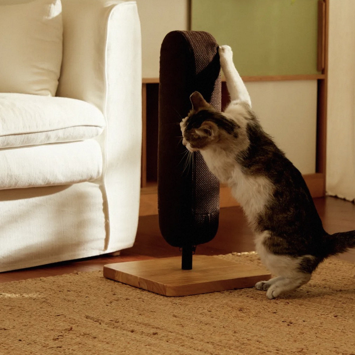 WOEFJO vertical cat scratching post photo 4