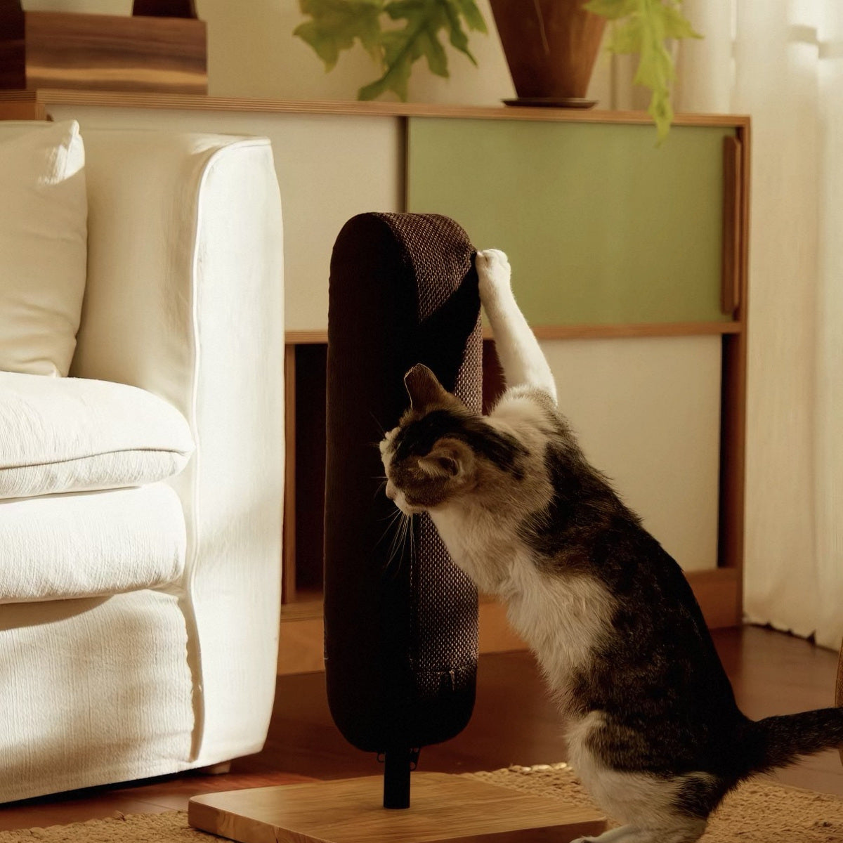 WOEFJO vertical cat scratching post photo 9