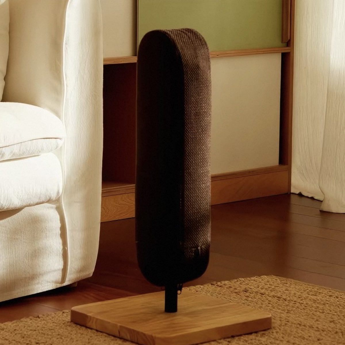 WOEFJO cat scratching post lifestyle photo